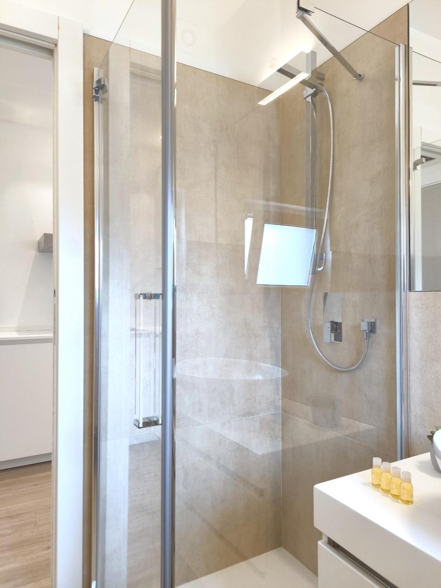 Appartement Sg Family - Modern Haven - Peschiera Centro